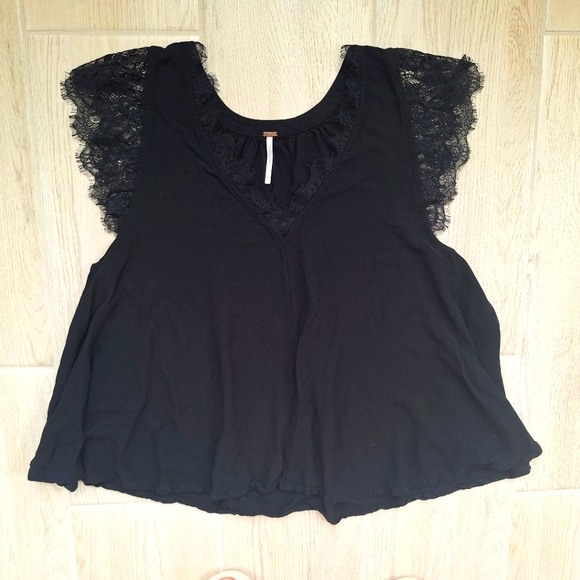 Free People Womens Black V-Neck Lace Trim Top Flowy Style Cap Sleeves - Large - Picture 4 of 11